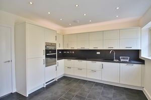 Kitchen- click for photo gallery